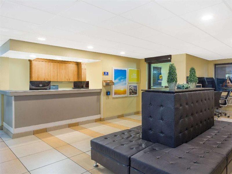 Days Inn By Wyndham Leominster/Fitchburg Area Exteriér fotografie