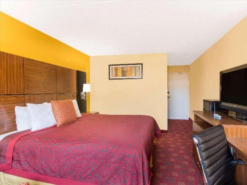 Days Inn By Wyndham Leominster/Fitchburg Area Exteriér fotografie