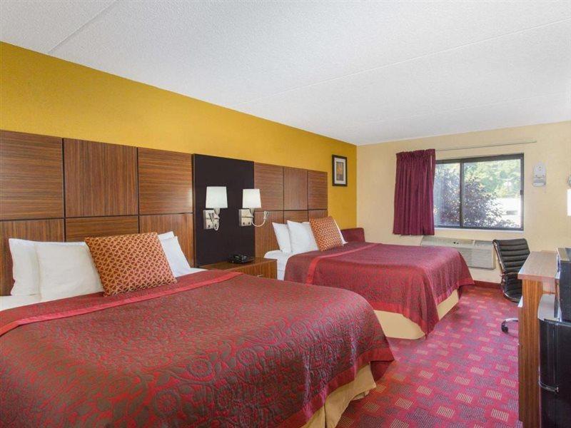 Days Inn By Wyndham Leominster/Fitchburg Area Exteriér fotografie