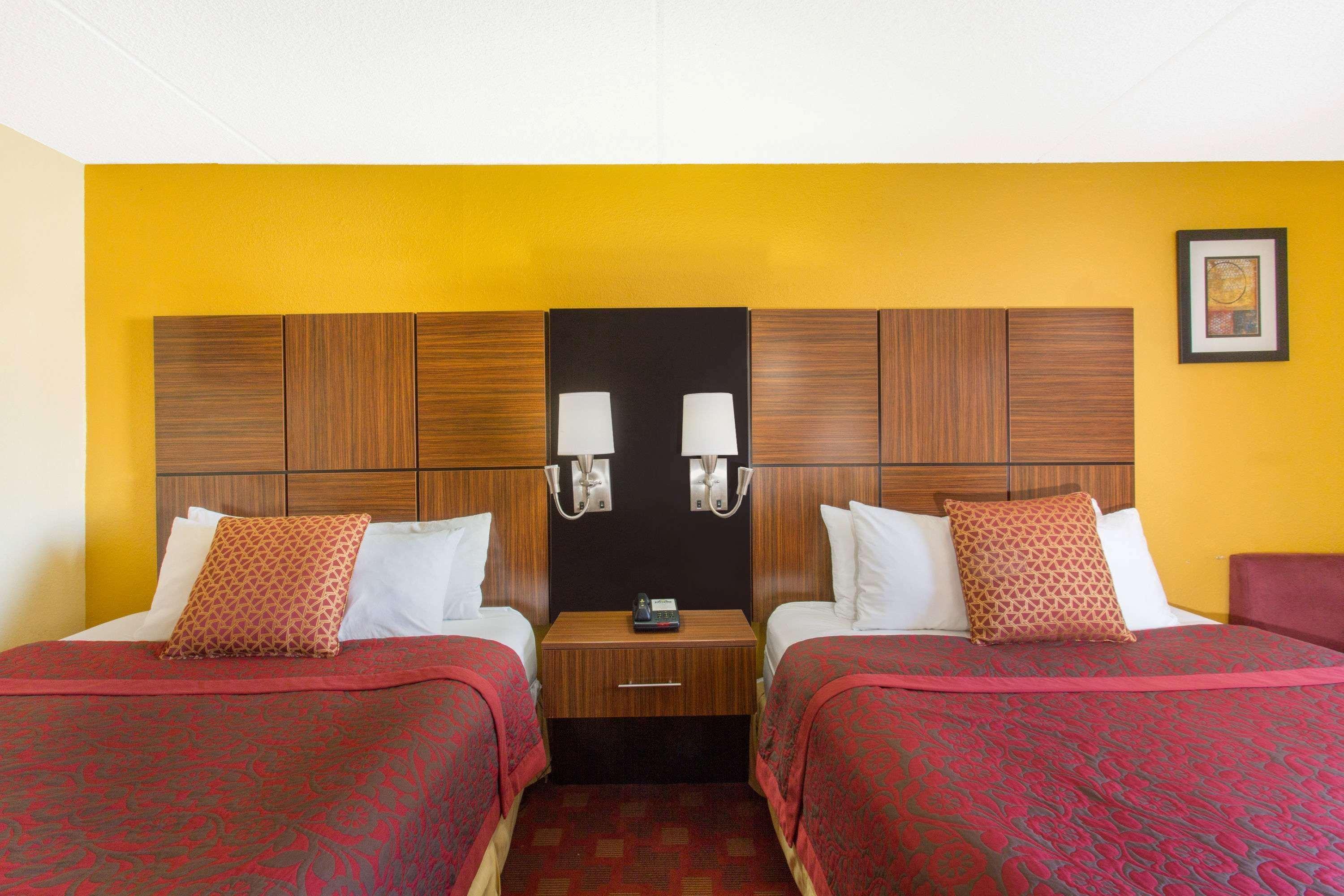 Days Inn By Wyndham Leominster/Fitchburg Area Exteriér fotografie