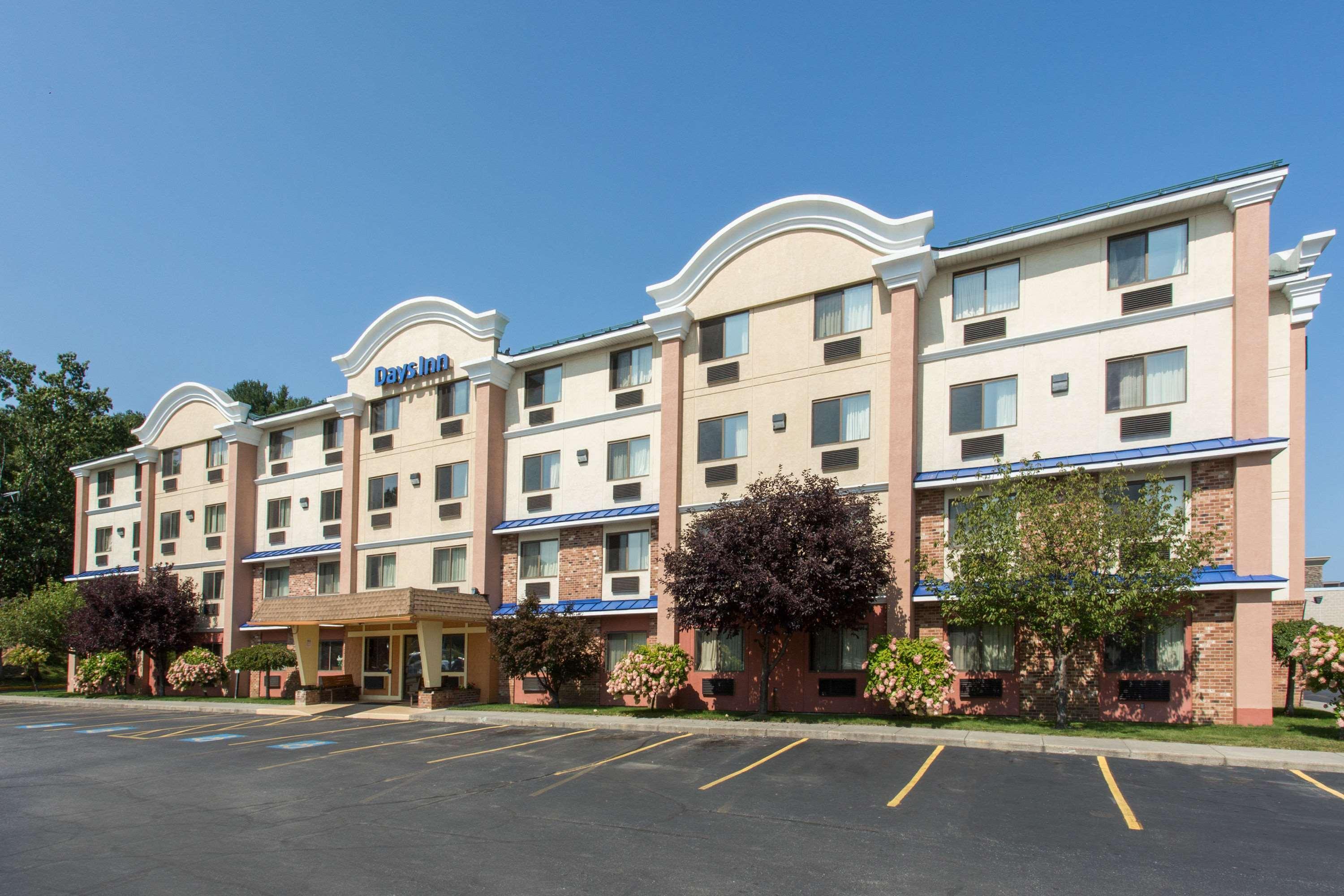 Days Inn By Wyndham Leominster/Fitchburg Area Exteriér fotografie