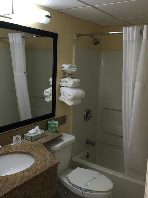 Days Inn By Wyndham Leominster/Fitchburg Area Pokoj fotografie