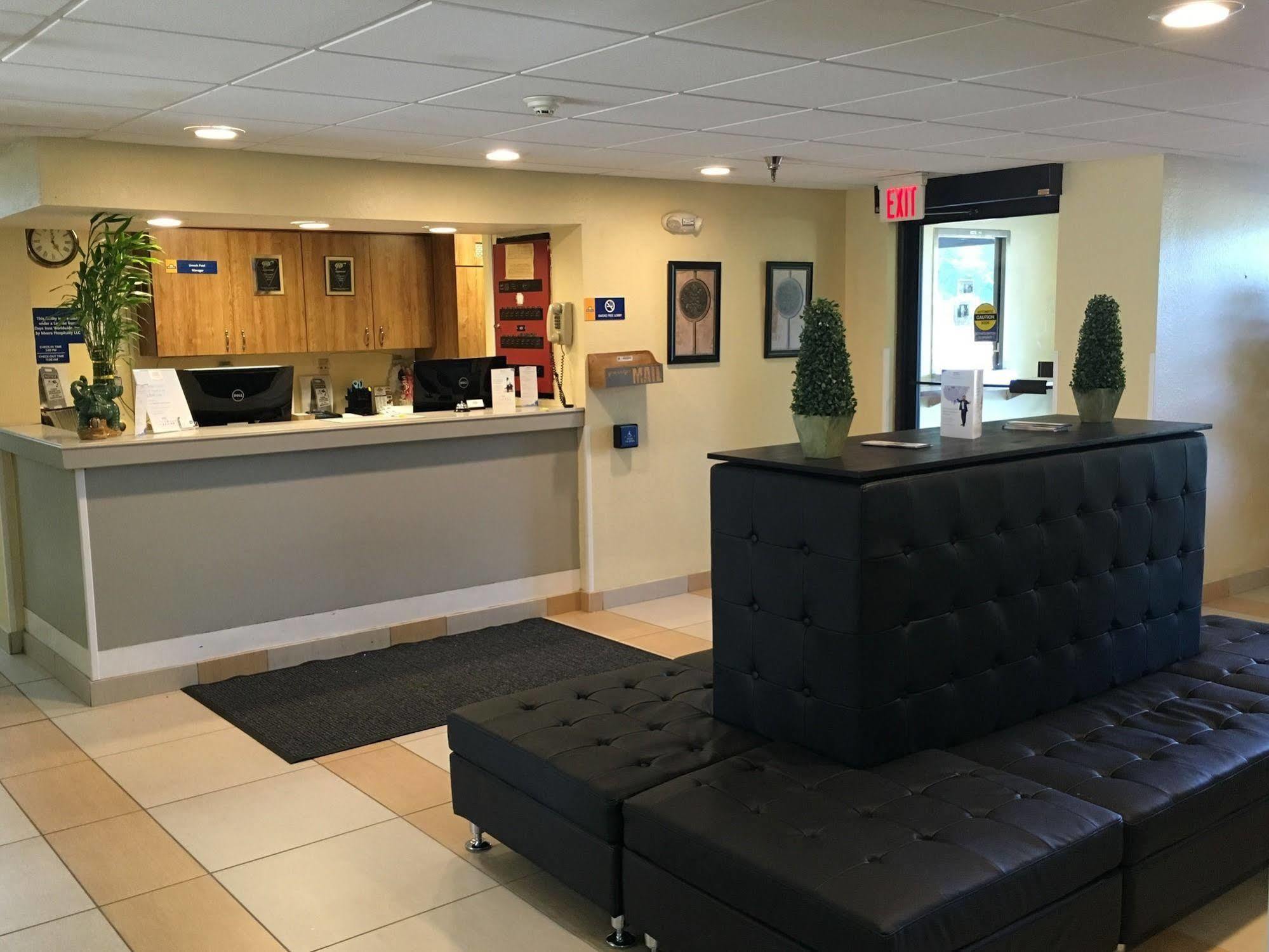 Days Inn By Wyndham Leominster/Fitchburg Area Exteriér fotografie